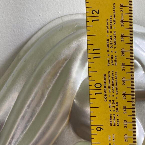 Vintage 96 Wilton Bugs Bunny Running Cake Pan 2105-3200 - Picture 4 of 8